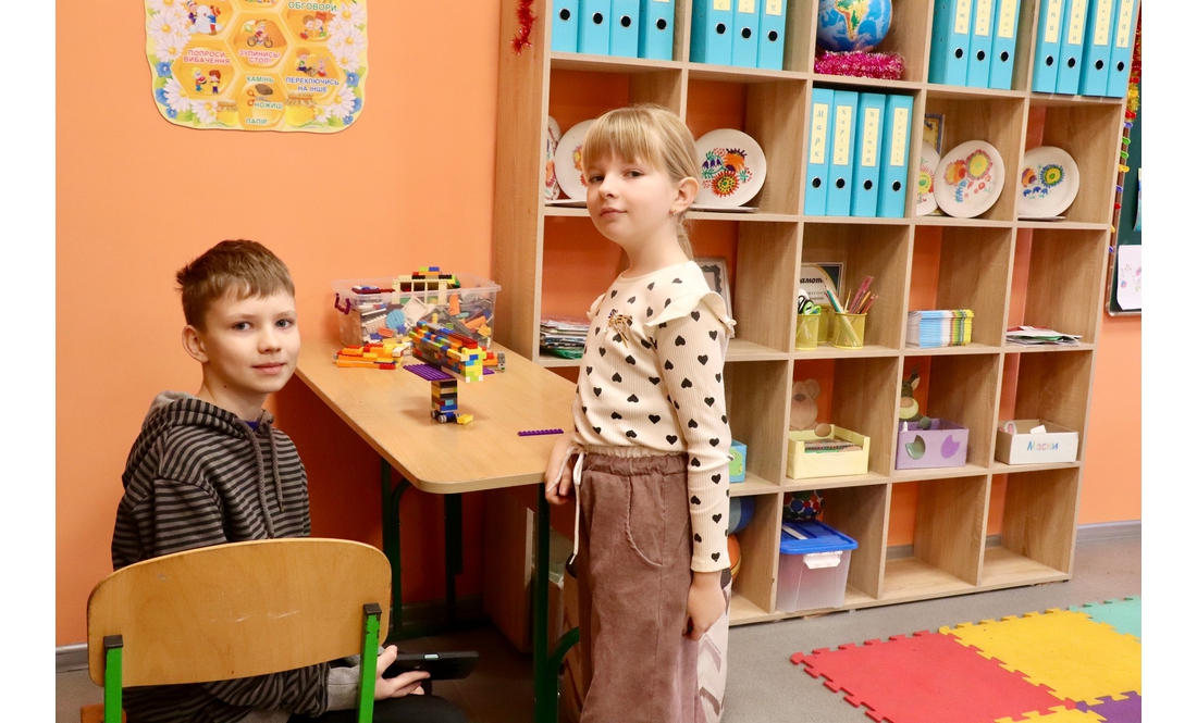 Нові класи, фасад і дах: у сільській школі на Чернігівщині показали ремонти