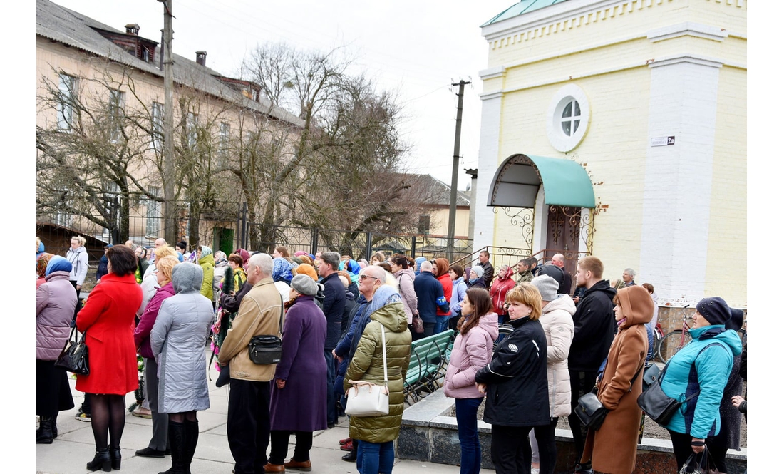 У Коропі прощалися з 27-річним героєм, який загинув у бою під Харковом