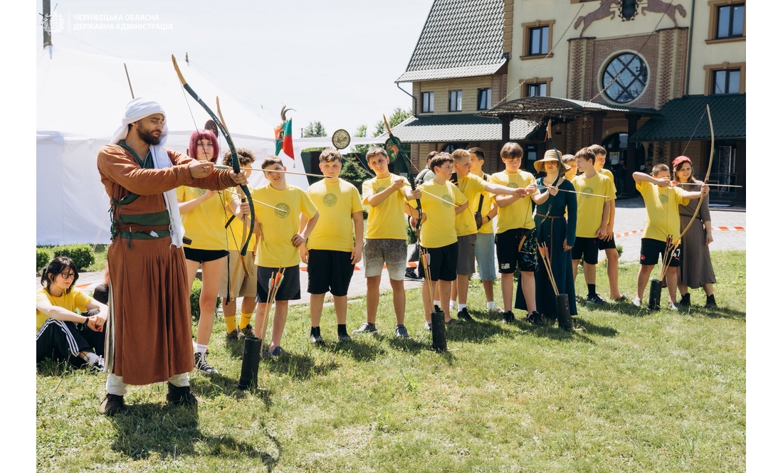 "Карпатська зміна" в розпалі: як відпочивають на Буковині діти з Чернігівщини