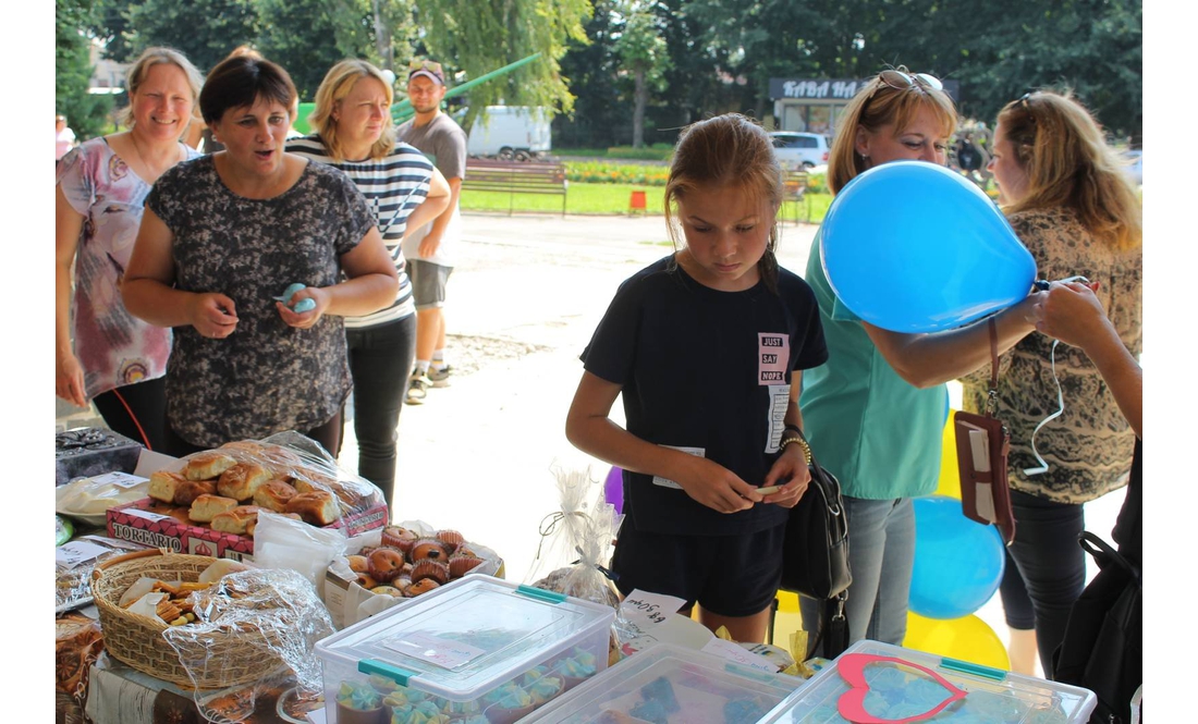 У Мені на благодійному ярмарку зібрали 20 тисяч гривень для ЗСУ