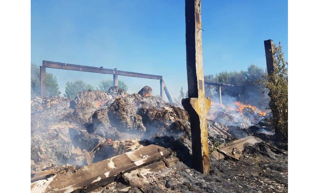 Росіяни розбомбили ферму на півночі Чернігівщини