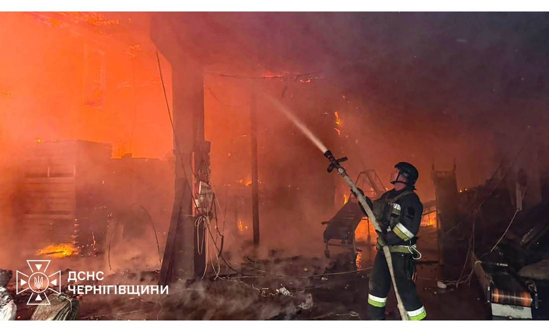 Росіяни атакували три райони Чернігівщини: постраждали чоловік і жінка
