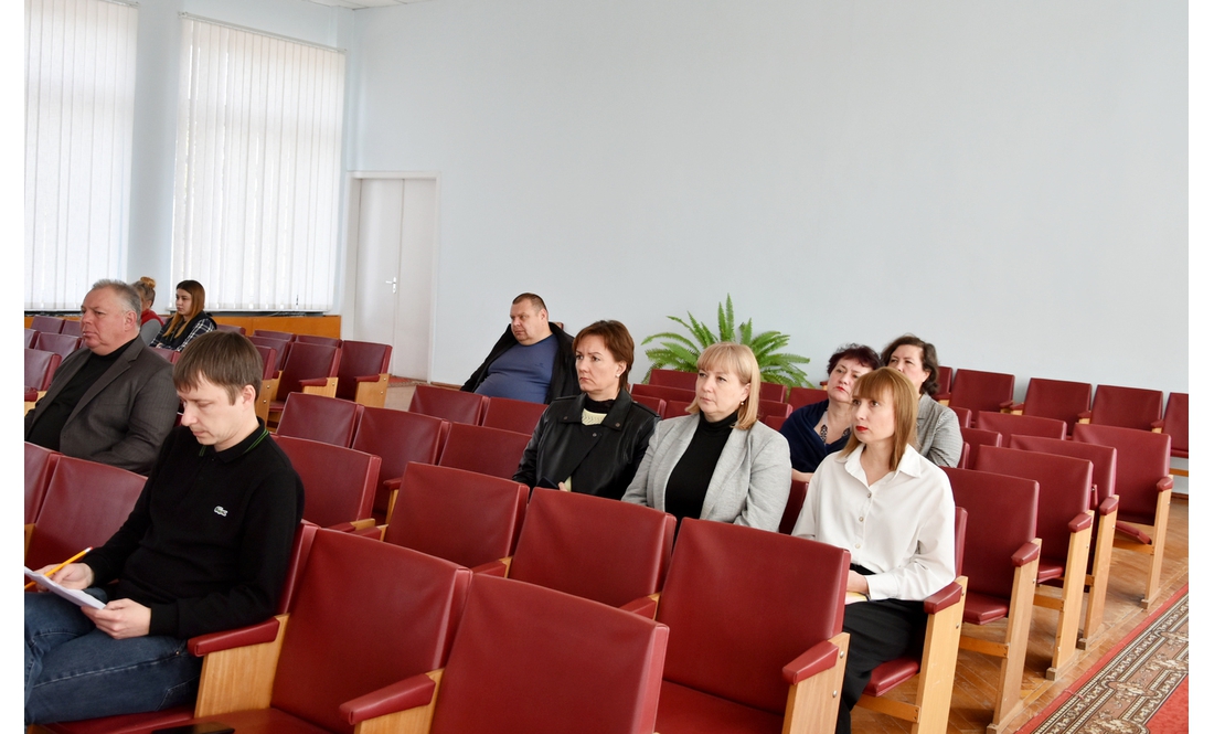 "Можна було б облаштувати гуртожиток для учнів": у селищі депутати відмовилися від двох приміщень