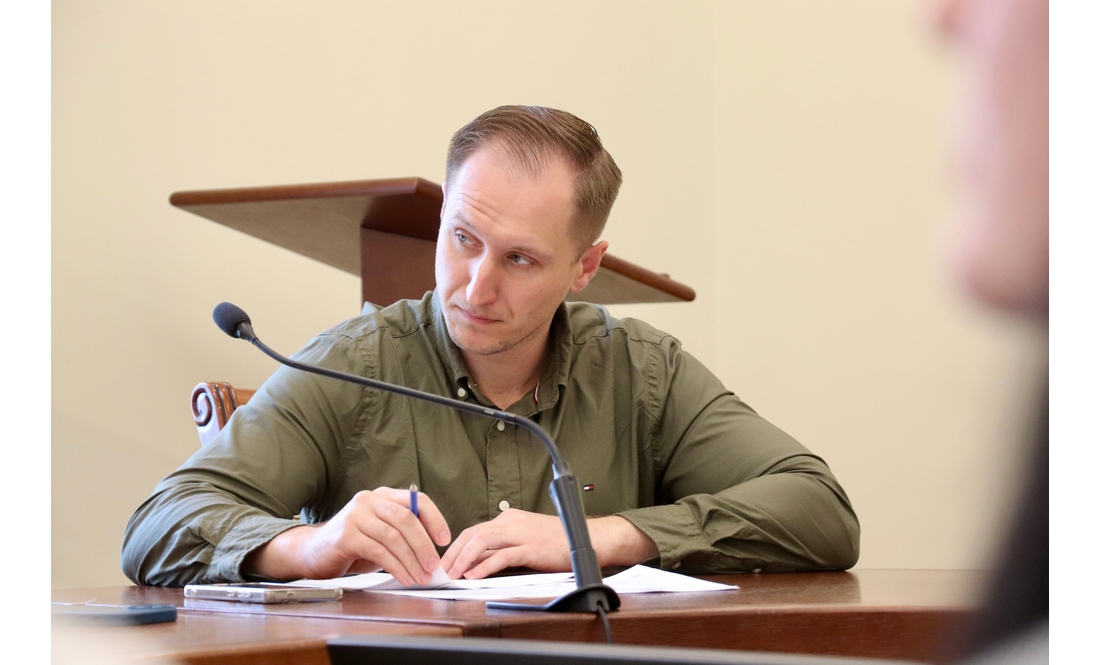 Ушанування пам’яті полеглих оборонців: про що говорили з родинами загиблих у Чернігівській ОВА