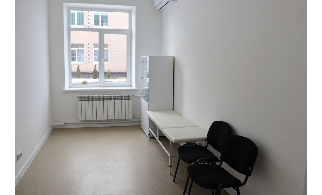 Буде ліфт та нове реабілітаційне відділення у лікарні: громаді допомагають чотири благодійника