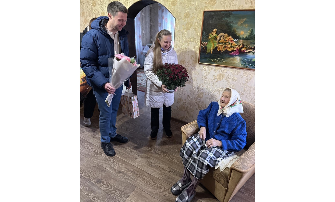 Найстарша й остання з чотирьох сестер: жителька Чернігівщини відсвяткувала 100-річчя