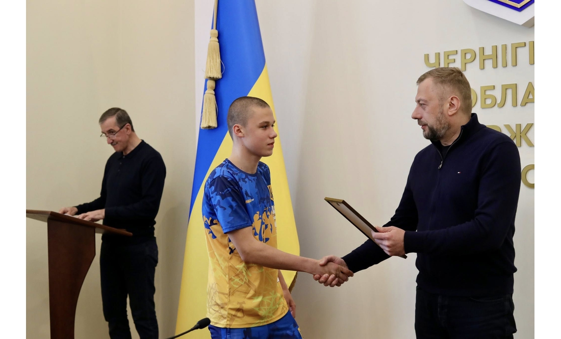 У Чернігові відзначили спортсменів, призерів чемпіонатів Європи та Азії: список нагороджених