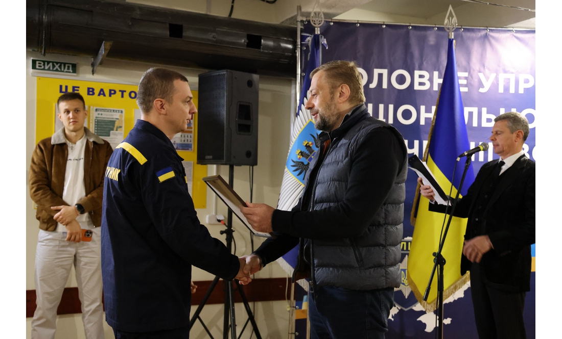 У Чернігові презентували фільм про захисників і нагородили оборонців: кого відзначили