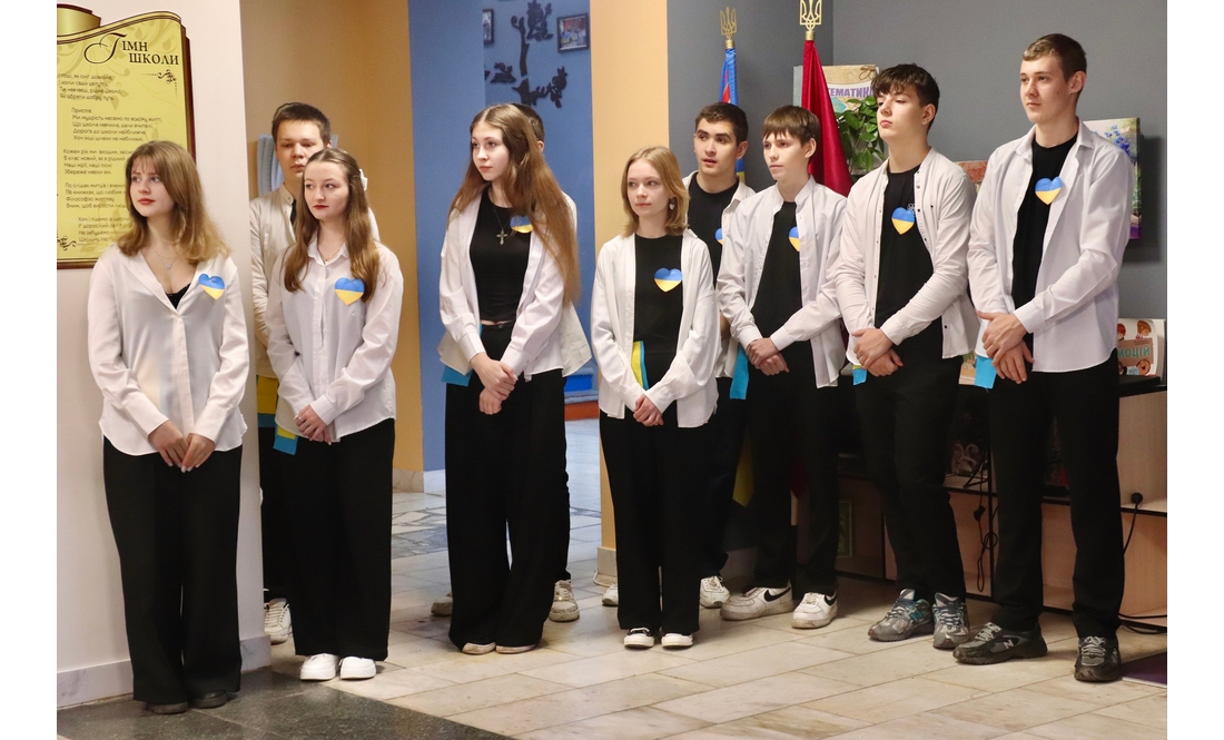 Нові класи, фасад і дах: у сільській школі на Чернігівщині показали ремонти