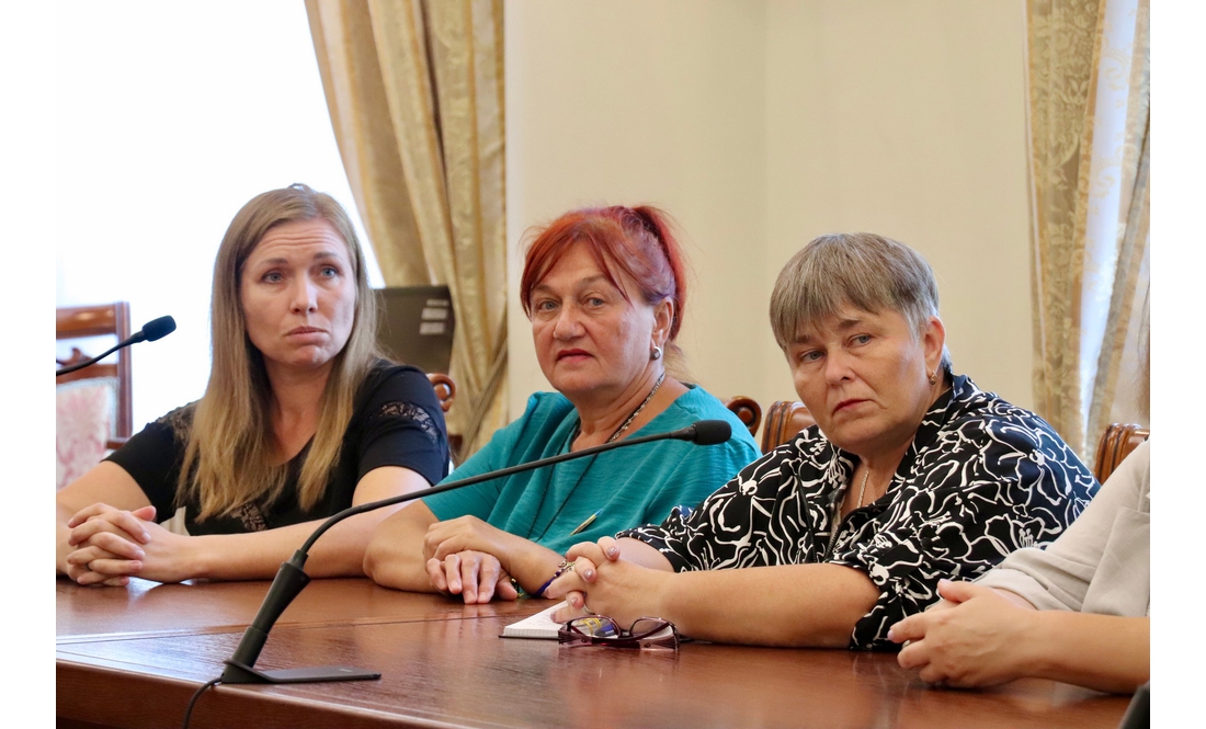Ушанування пам’яті полеглих оборонців: про що говорили з родинами загиблих у Чернігівській ОВА