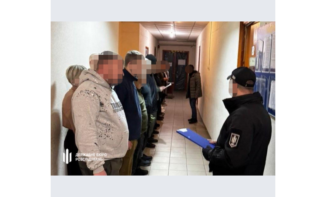 На Чернігівщині військові ремонтували будинок командира замість служби — ДБР повідомило про підозри