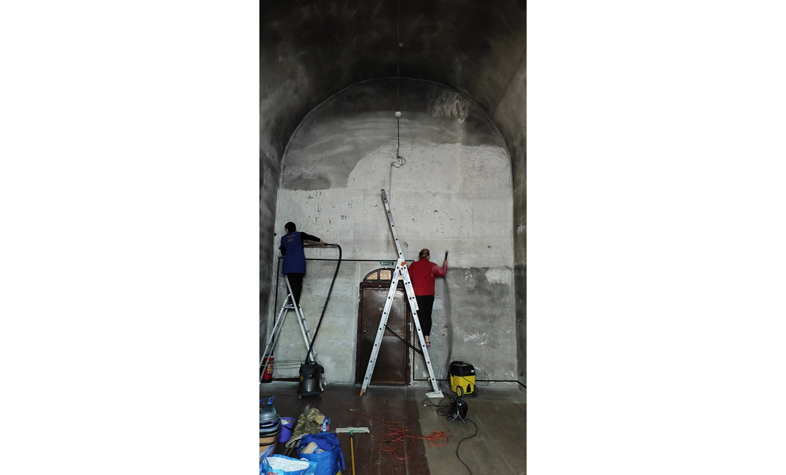 У Чернігові прибрали на хорах Спаського собору