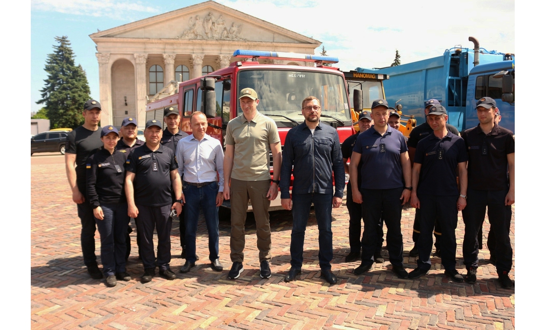 Безкоштовно: Чернігів отримав спецтехніку від держави та благодійників