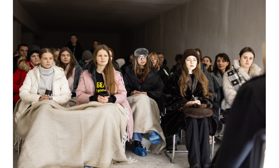 Молодіжний простір «12–21»: перша леді зустрілася з підлітками в Чернігові