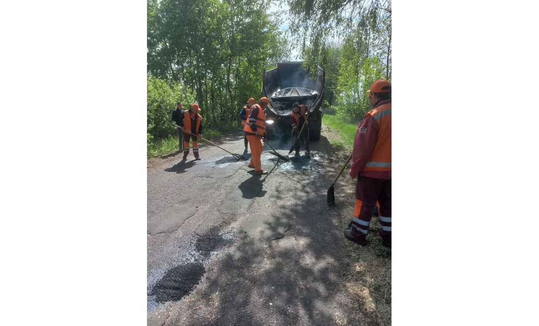 У селищі відремонтували проблемний відрізок дороги
