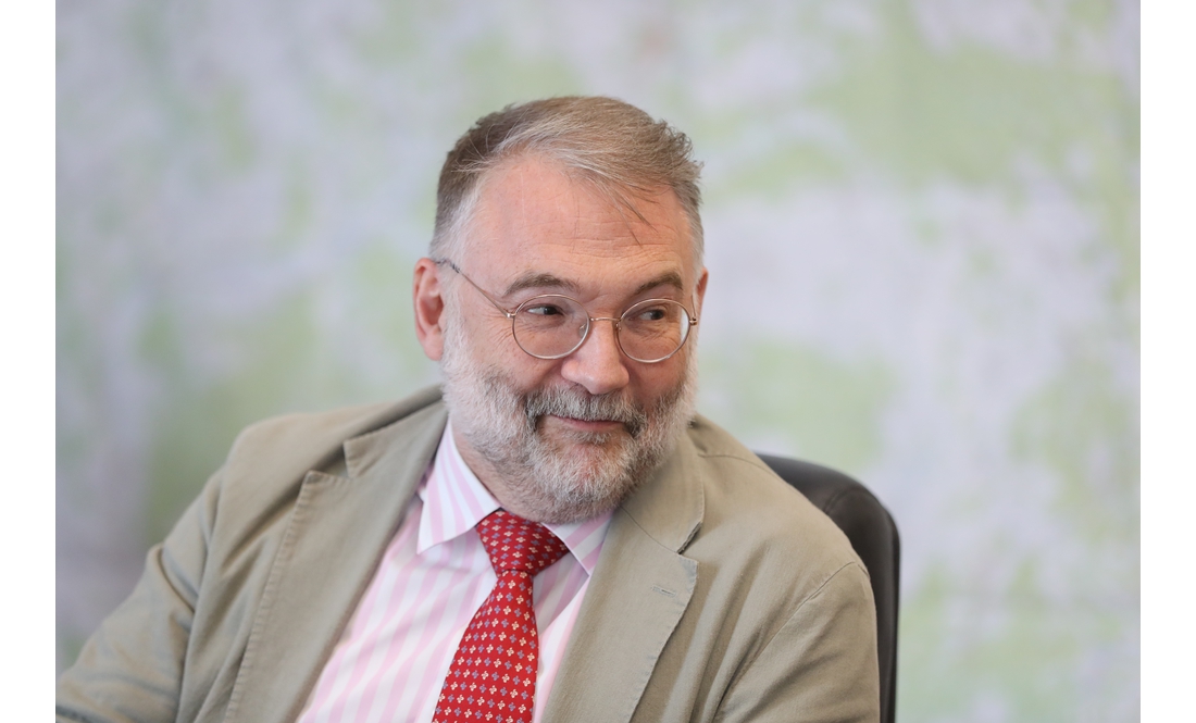 Граф із Відня, який опікується родовою козацькою садибою на Чернігівщині, знову приїхав у місто