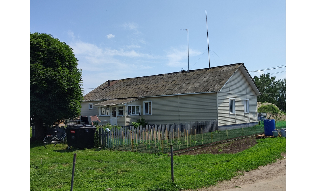 Підприємство на Чернігівщині шукає агронома й різноробів. Є підвоз, дають житло
