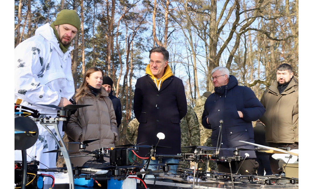 1500 російських дронів не полетіли далі: що показали чернігівські прикордонники Марку Рютте