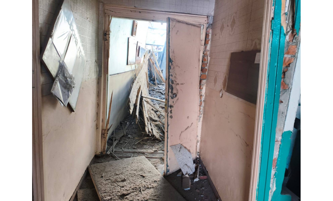 Є значні руйнування: російський дрон атакував центр прикордонного міста