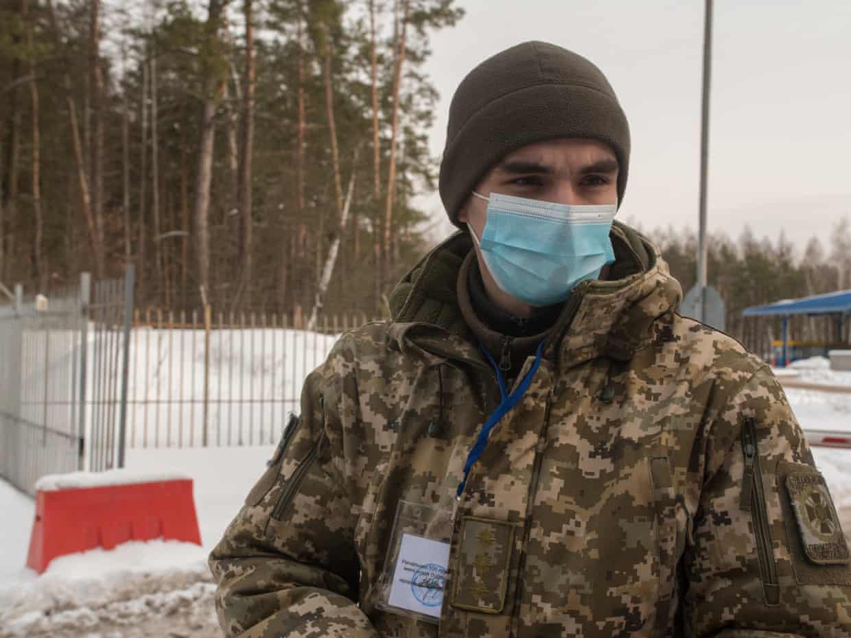 Що побачила британська газета The Guardian на кордоні Чернігівщини з Білоруссю
