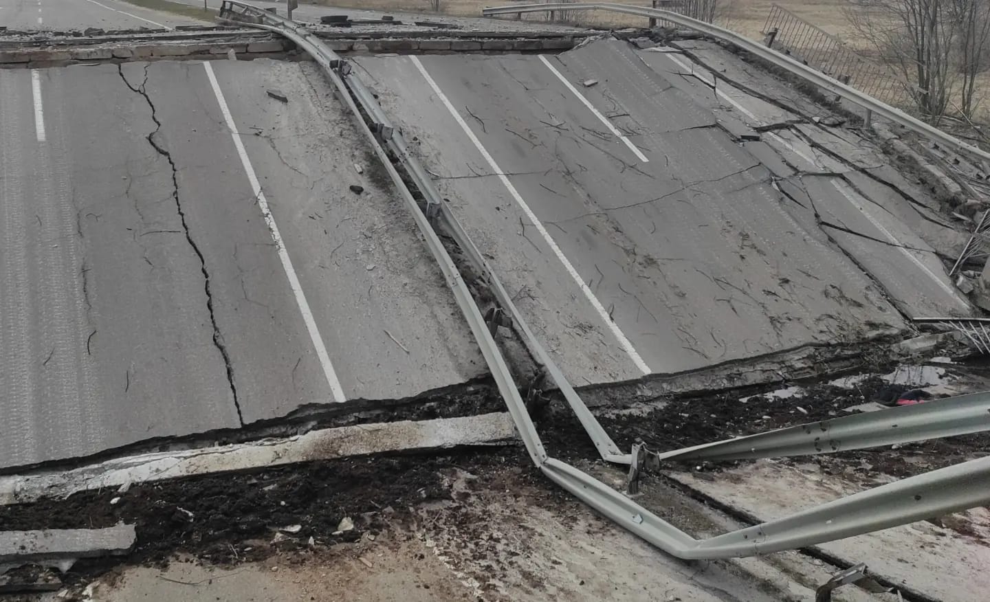 Залишки російської техніки у звільнених селах Чернігівщини