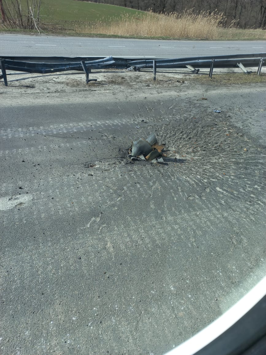 Залишки російської техніки у звільнених селах Чернігівщини