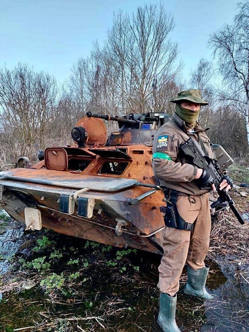Як в окупантів відбили БТР: історія спротиву на Чернігівщині
