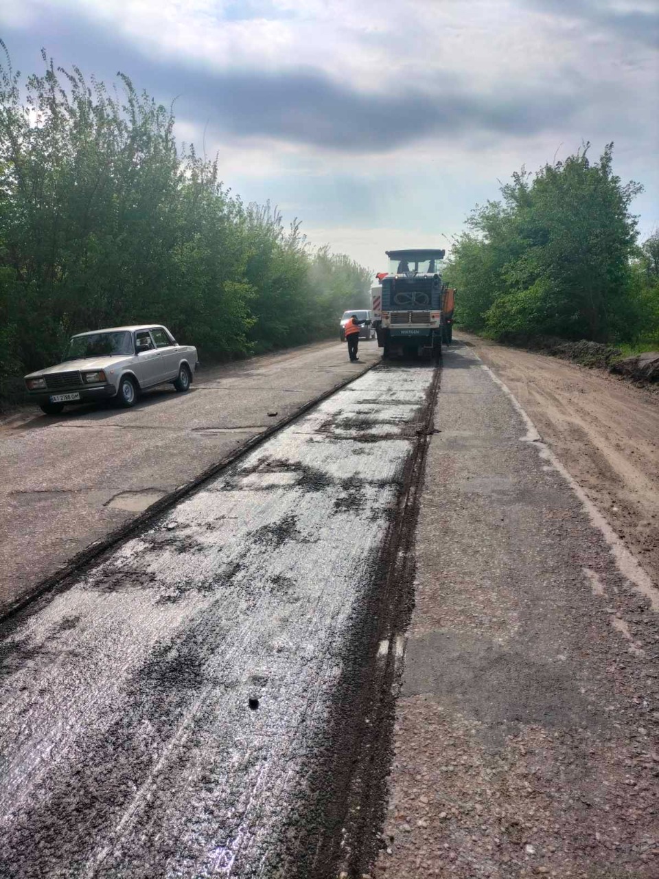 Дороги, газ та електрика: як відновлюється Чернігівщина