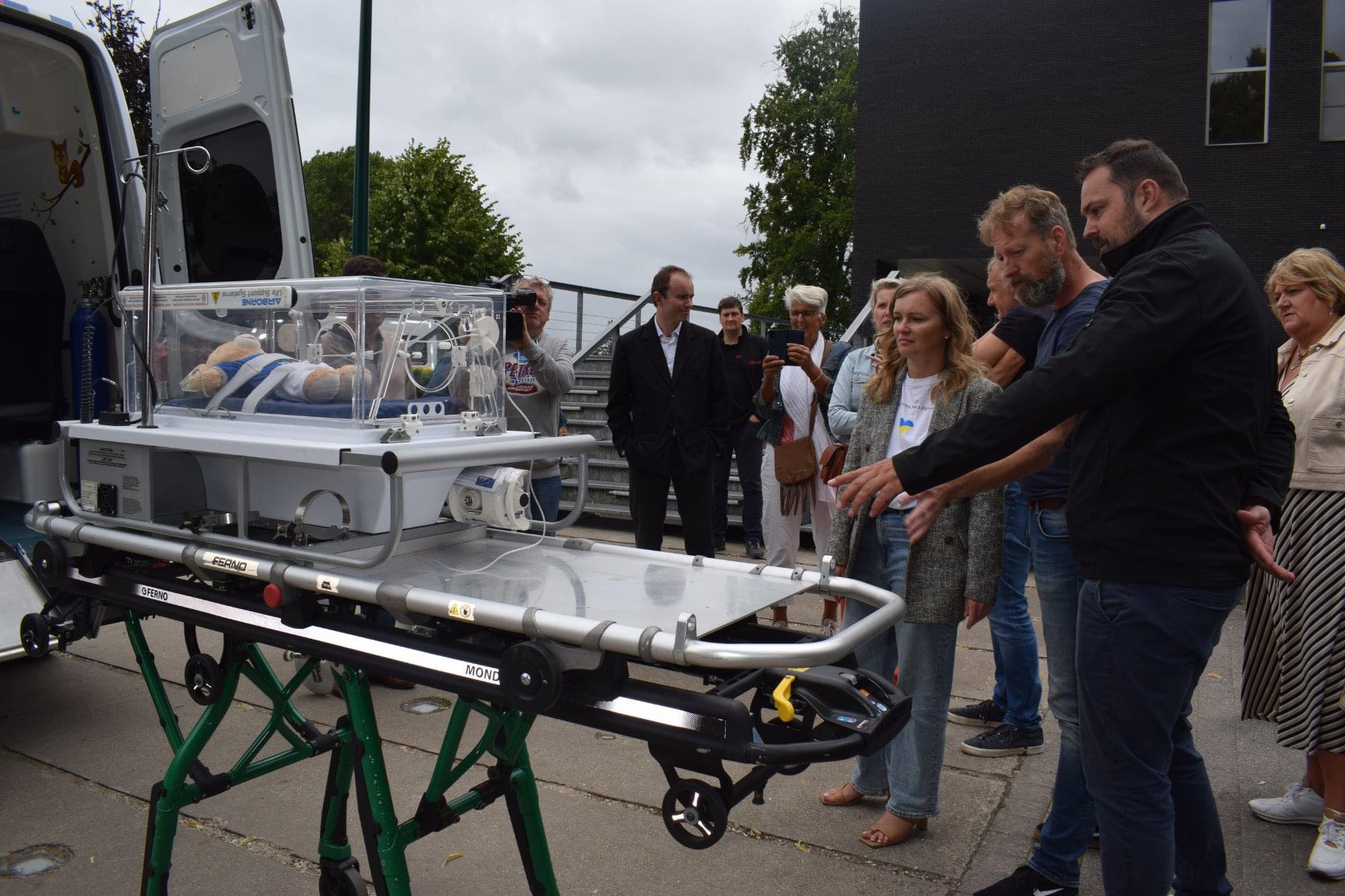 У Чернігові в пологовому буде сучасний реанімобіль - завдяки чернігівцям звідусіль