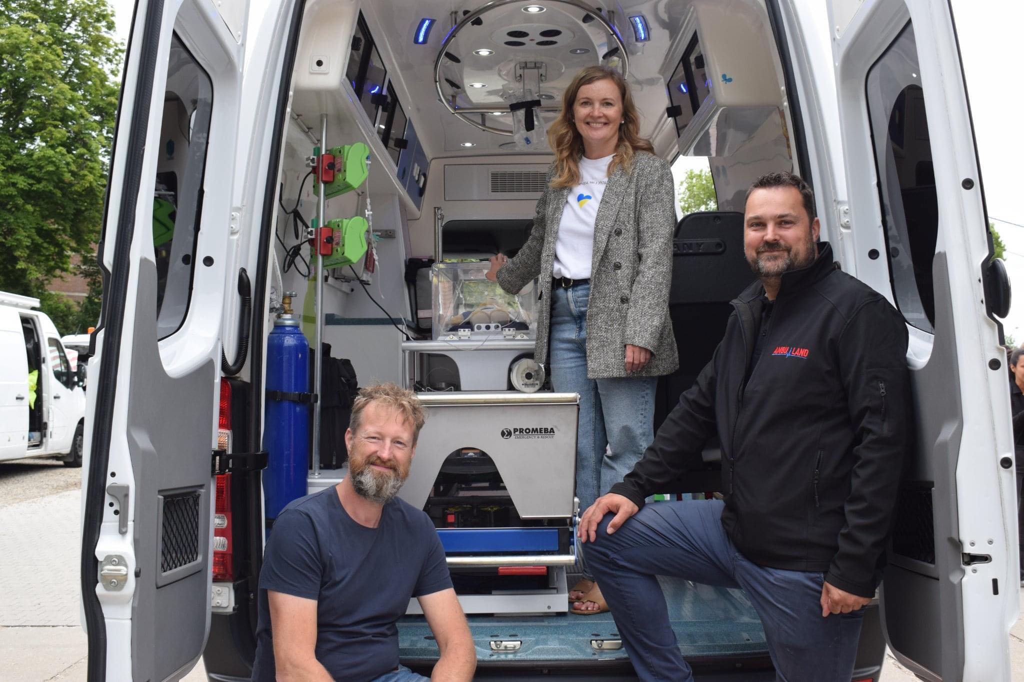 У Чернігові в пологовому буде сучасний реанімобіль - завдяки чернігівцям звідусіль