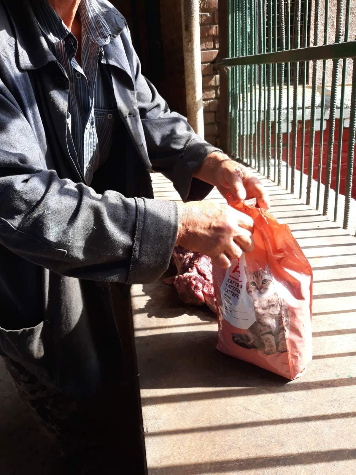 Менському зоопарку партнери з Польщі привезли кормів