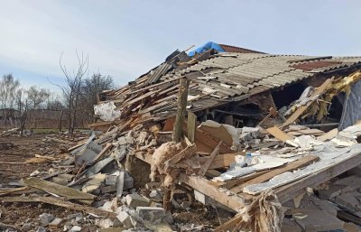 Перукарка та ветлікарка врятували у Льгові покинуту росіянами поранену жінку