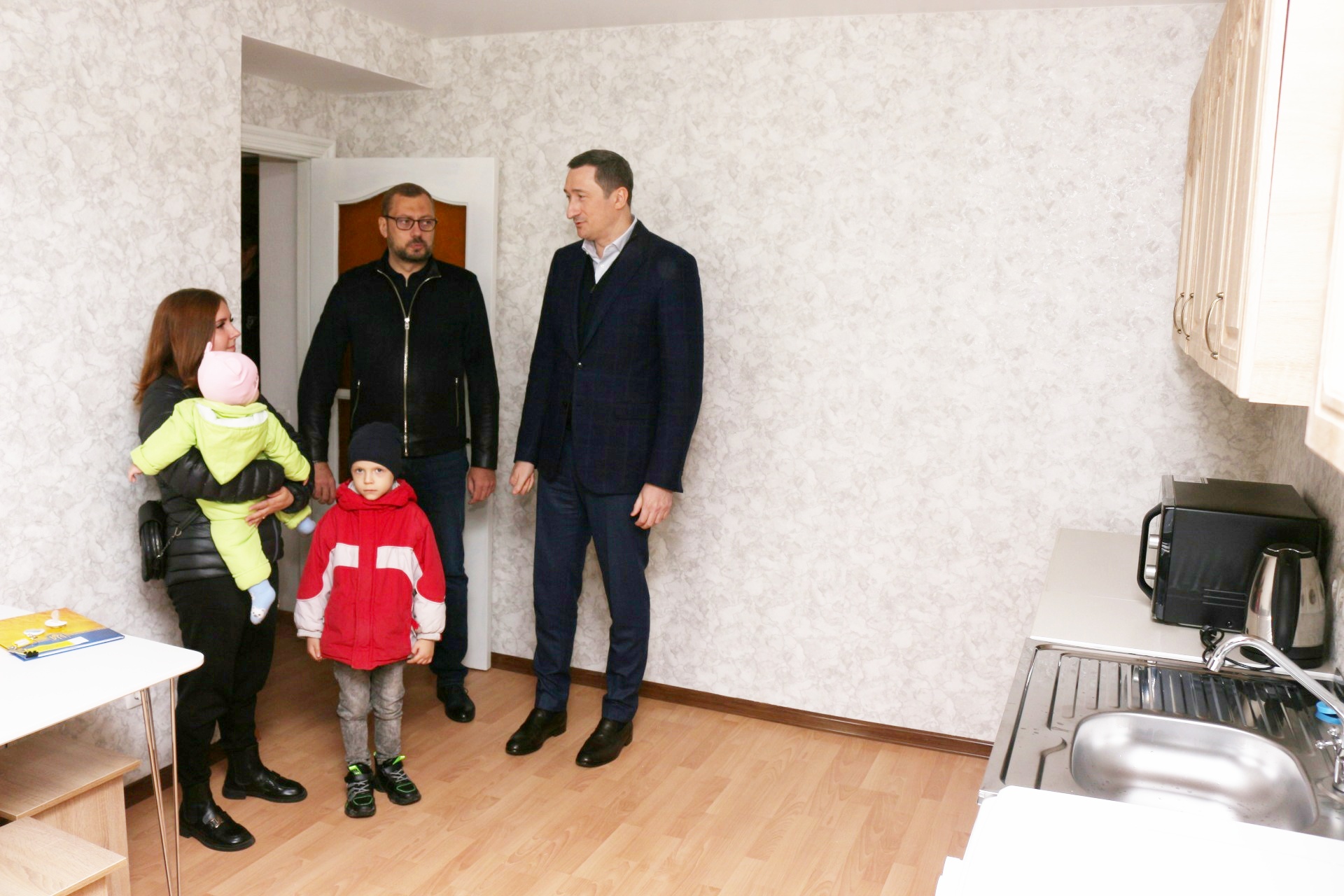 Родинам чернігівців, що втратили житло, держава придбала 21 квартиру