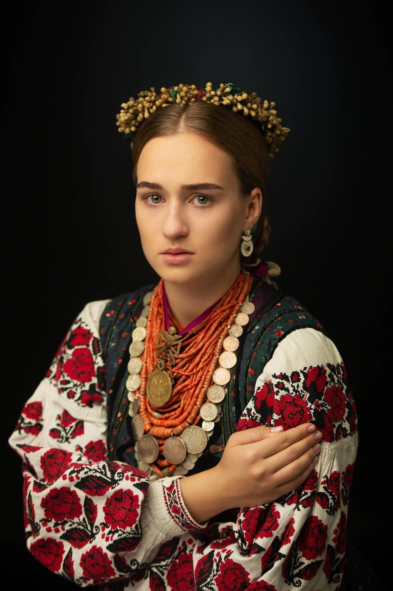 Акторка з Чернігова Анна Сердюк стала учасницею популярного етнопроєкту «Нація»