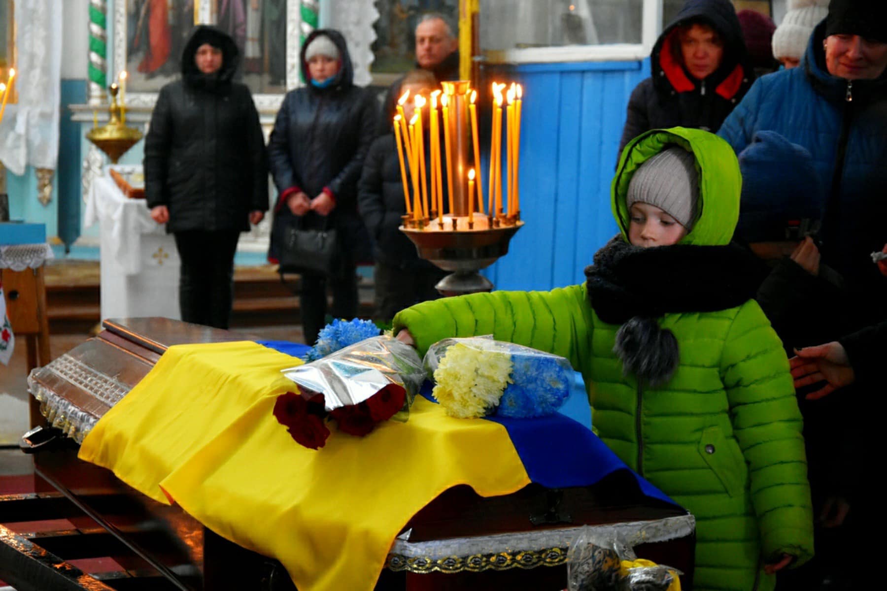 На Чернігівщині поховали трьох захисників, які загинули на фронті
