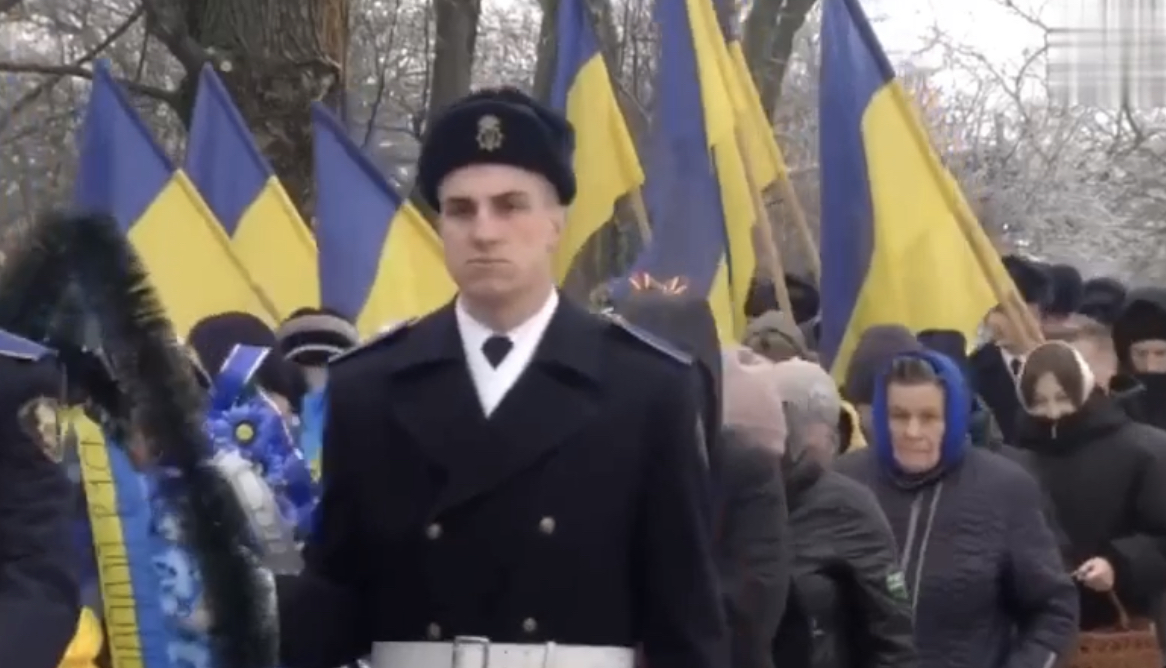 Намагався забрати з поля бою тіла побратимів: у Сухополов'янській громаді поховали загиблого під Бахмутом бійця