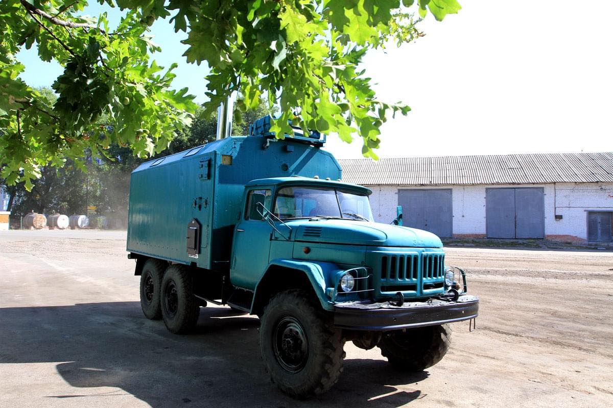 Чернігівські лісівники надали захисникам деревини на 20 млн грн