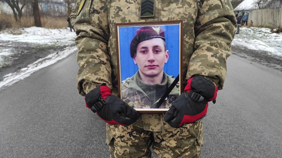 На Чернігівщині поховали чотирьох загиблих бійців