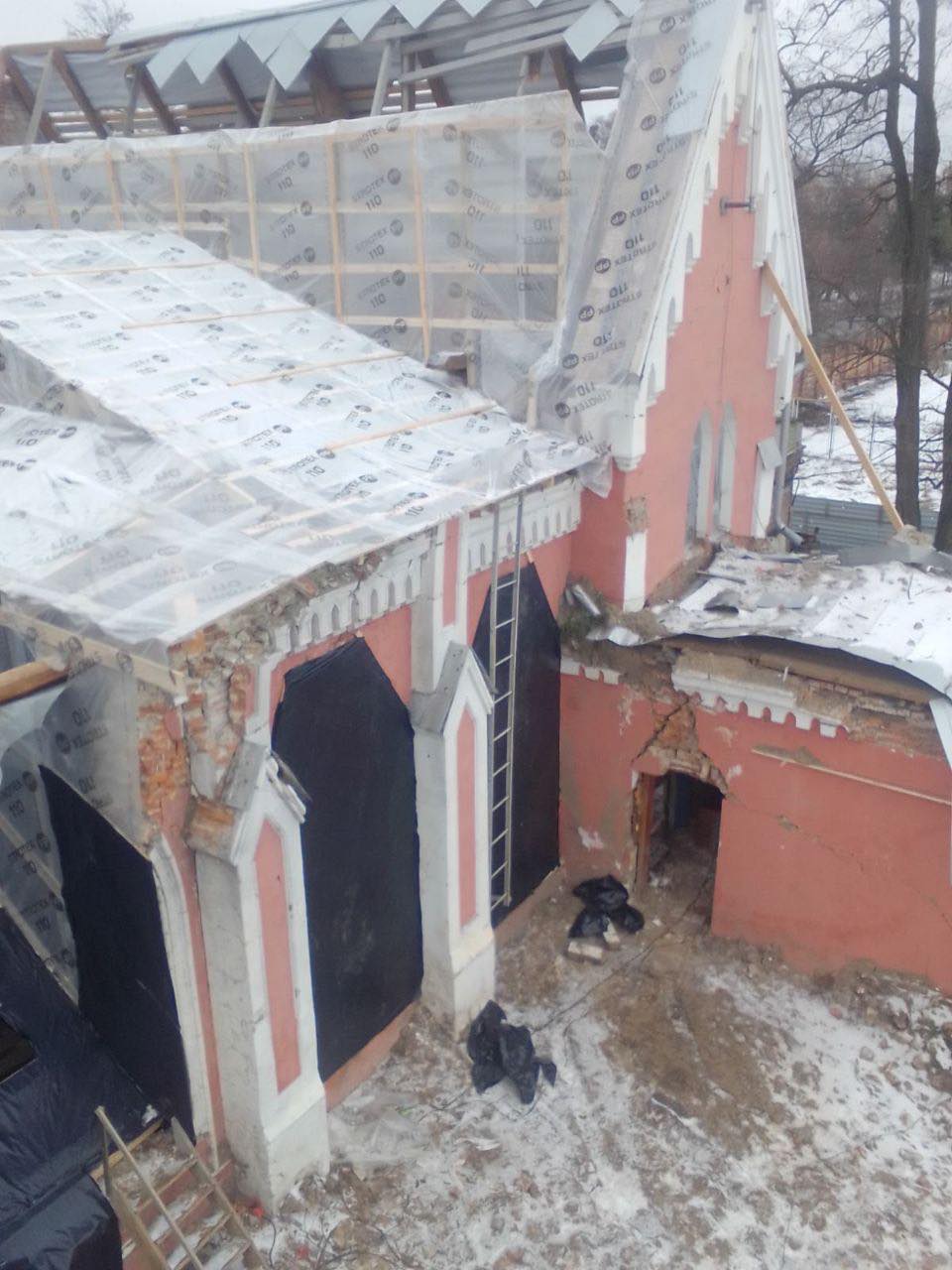 У Чернігові завершили роботи з консервування зруйнованої росіянами бібліотеки для юнацтва. Скільки витратили?