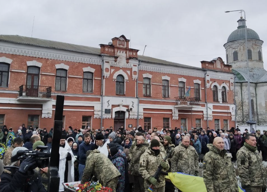 У Чернігові, Ніжині та Козелецькій громаді прощались із загиблими бійцями