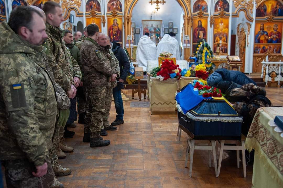 На Чернігівщині поховали пʼятьох бійців ЗСУ