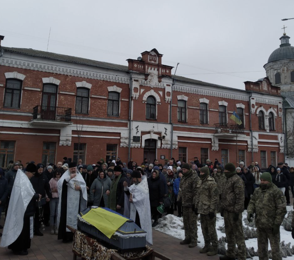 У Чернігові та Ніжині прощались із загиблими бійцями ЗСУ