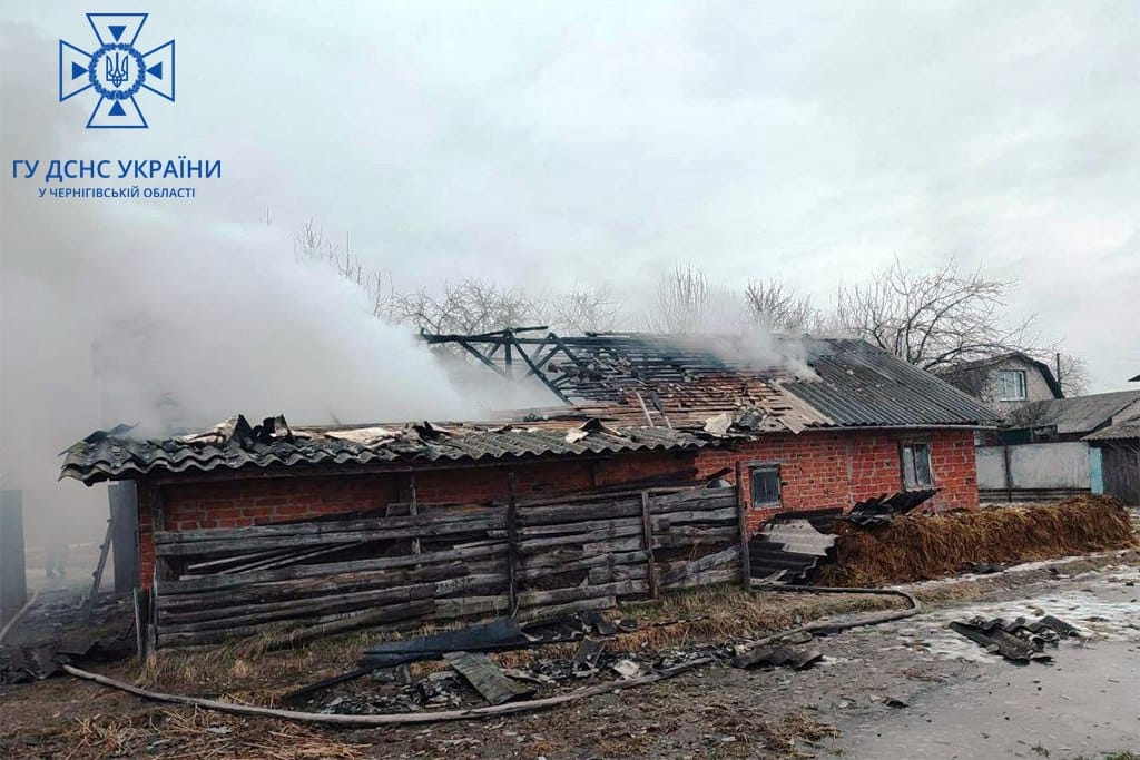 Упродовж минулої доби на Чернігівщині вогнеборці ліквідували чотири пожежі – одна людина загинула