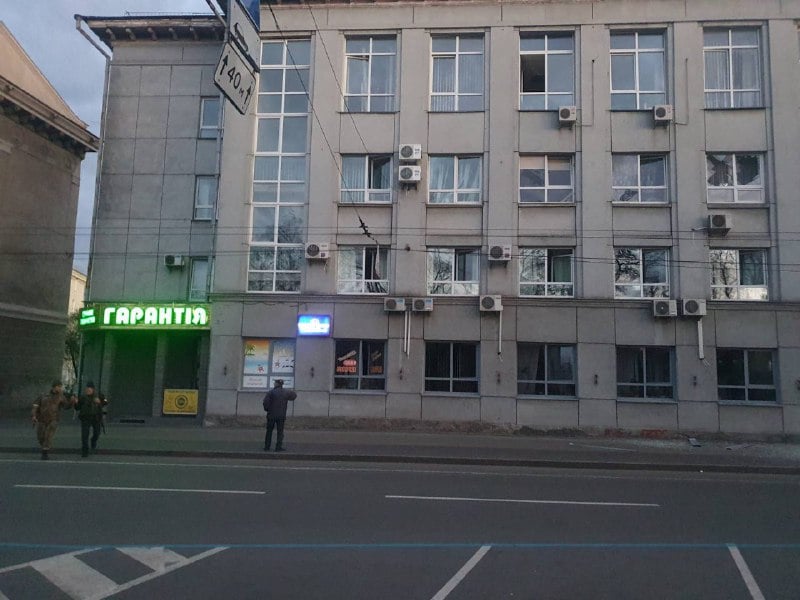 Хроніки вторгнення 27 лютого 2022 року: окупантів нищать на півдні та обстріл історичного центру Чернігова