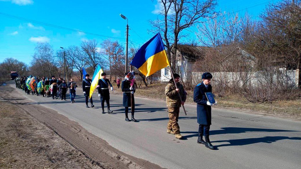У громаді на Чернігівщині поховали загиблого під Бахмутом бійця