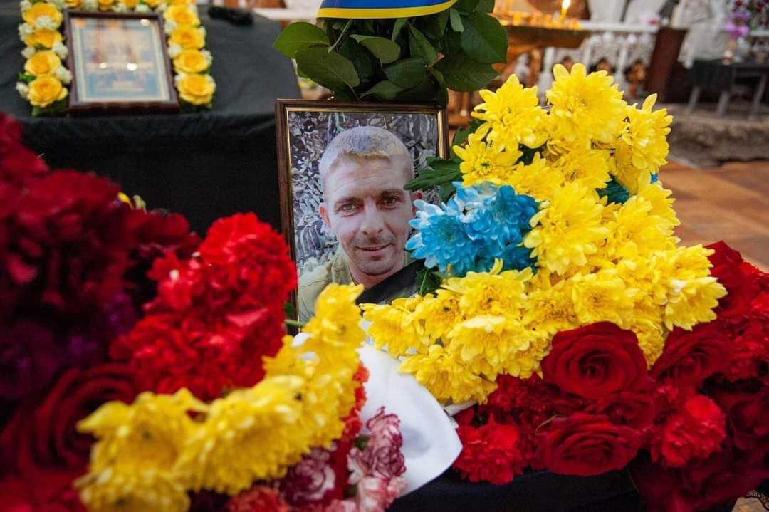 У двох громадах прощались із загиблими бійцями ЗСУ