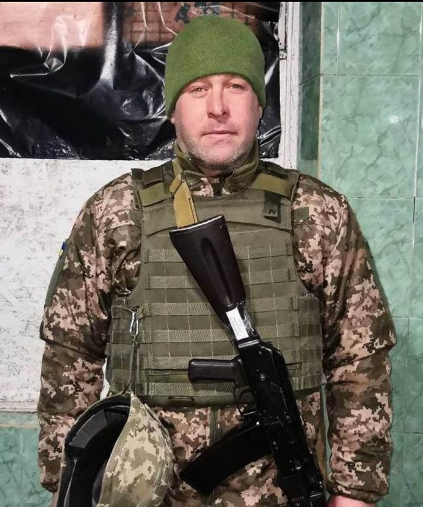 Загинули у бою: у трьох громадах прощались із загиблими бійцями ЗСУ