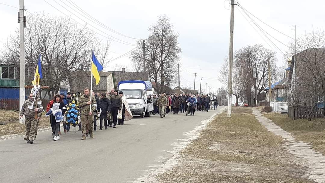 У громадах області поховали пʼятьох бійців, які загинули на фронті