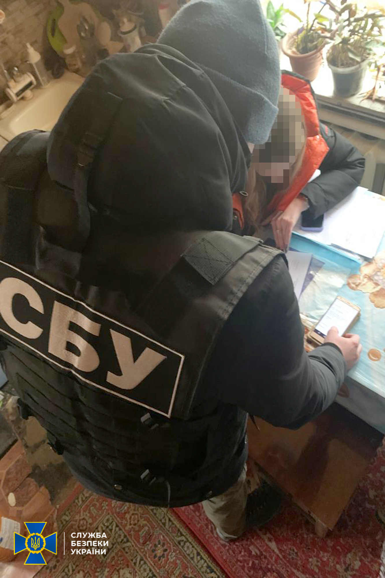 Прославляла керівництво рф та «лнр/днр»: на Чернігівщині СБУ викрила ворожу інтернет-пропагандистку