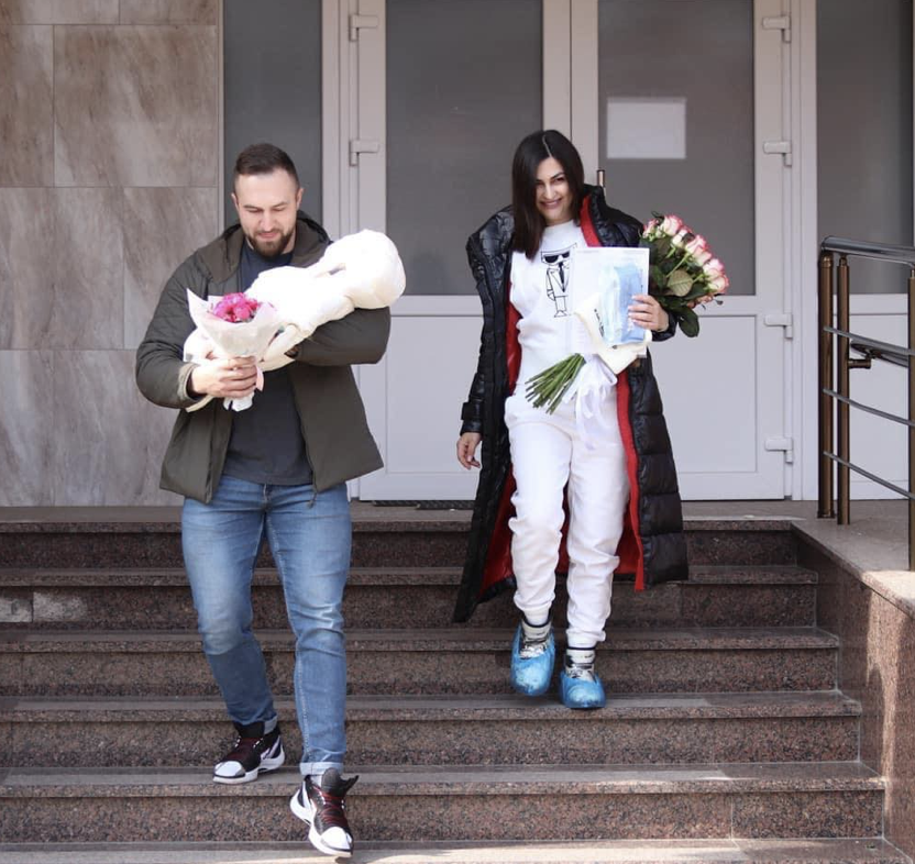 Найкрасивіший полісмен України чернігівець Євген Іващенко став батьком